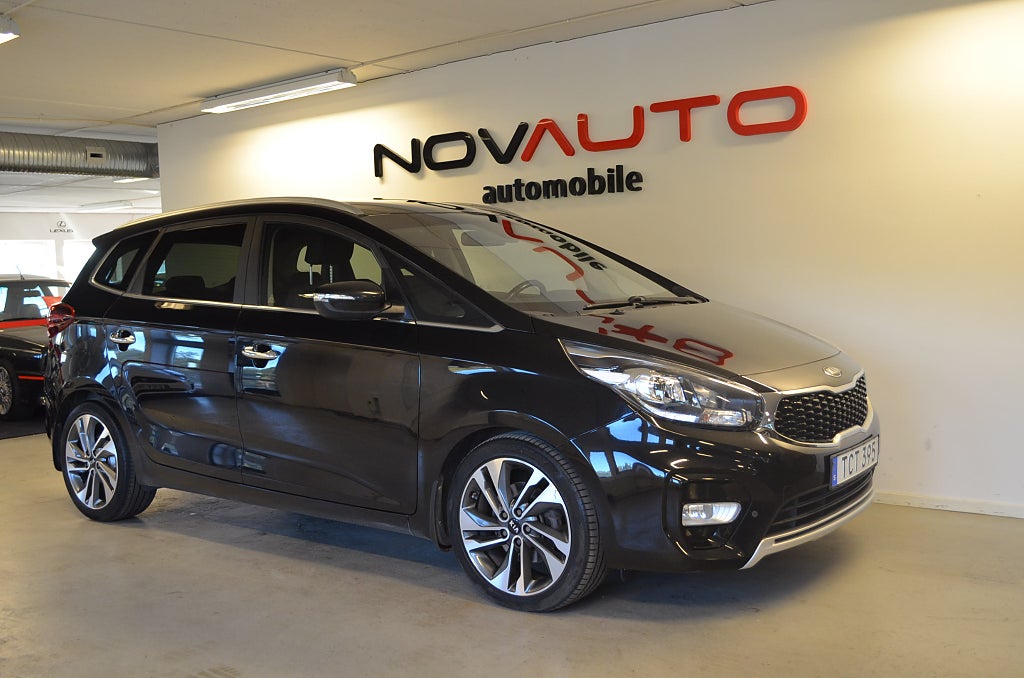 Kia Carens 1.7 Automat 7-Sits GPS Backkamera Motorvärmare Nybes