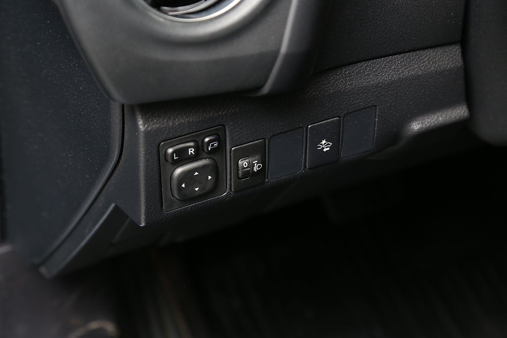 Toyota Auris Touring Sports Hybrid e-CVT Active Plus Motorvärmare 2016