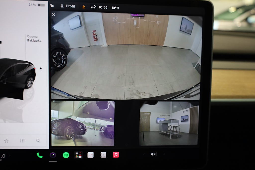 Tesla Model Y Standard Range RWD Navi Kamera Leasbar Drag Pano 2023