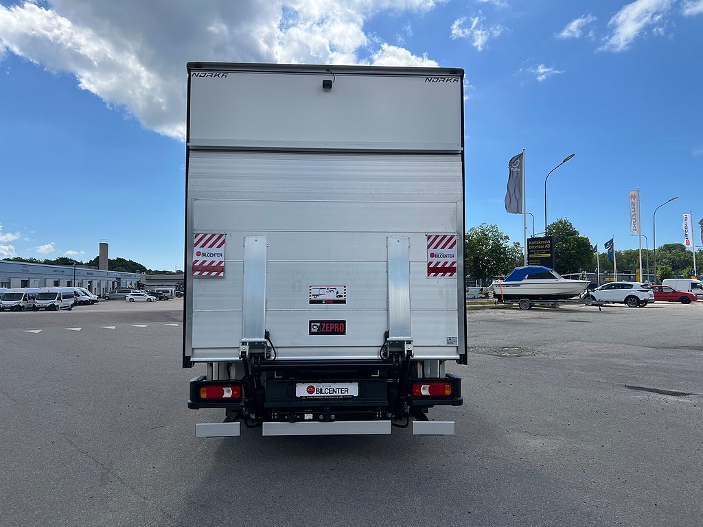 Iveco Daily 72C14E AirPro Skåpbil med Z-Lift, ELBIL