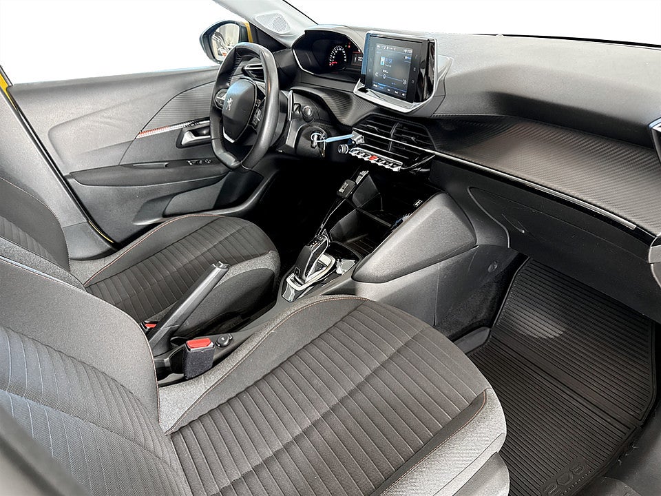 Bild på Peugeot 208 Active 1.2 PT 100hk Aut KAMPANJRÄNTA 3,99%