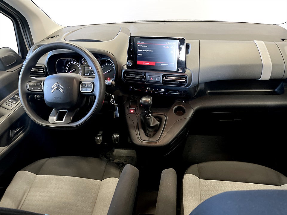 Bild på Citroën Berlingo Multispace 1.2 PT 110hk KAMPANJRÄNTA 3,99%