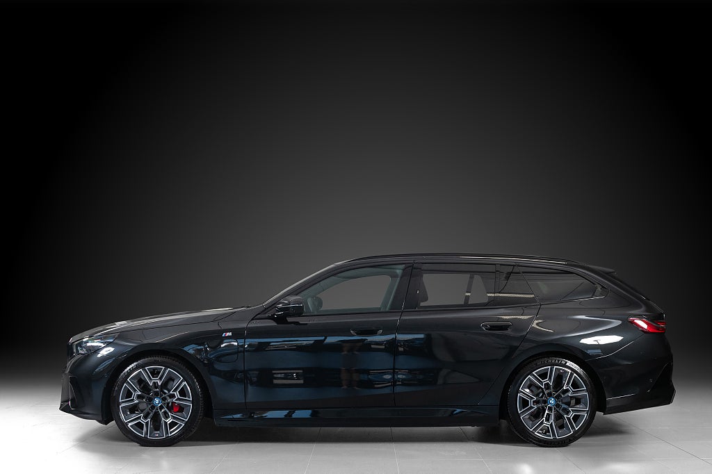 BMW 530e 2025 - miniatyr 3