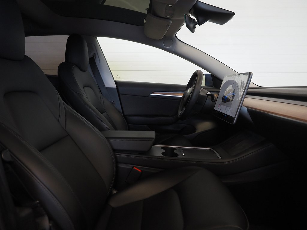Tesla Model 3 Long Range AWD 440hk | Pano | 2022