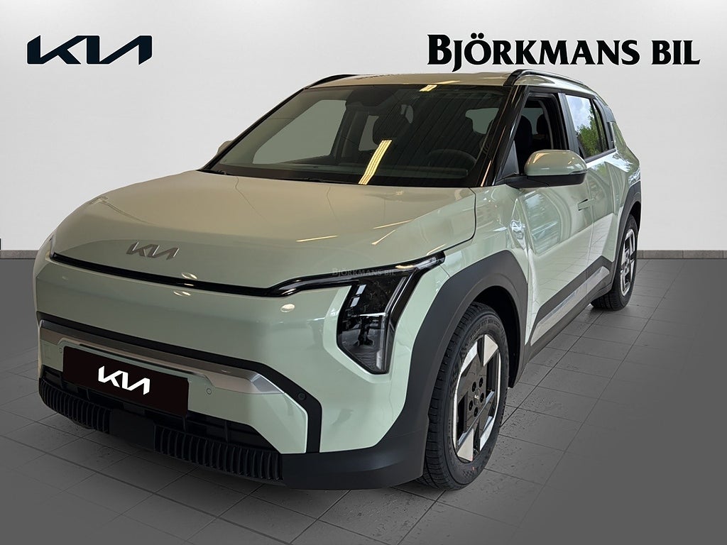 Kia EV3 PLUS AWD LONG RANGE*10.000kr laddning&V-Hjul 50%rabatt
