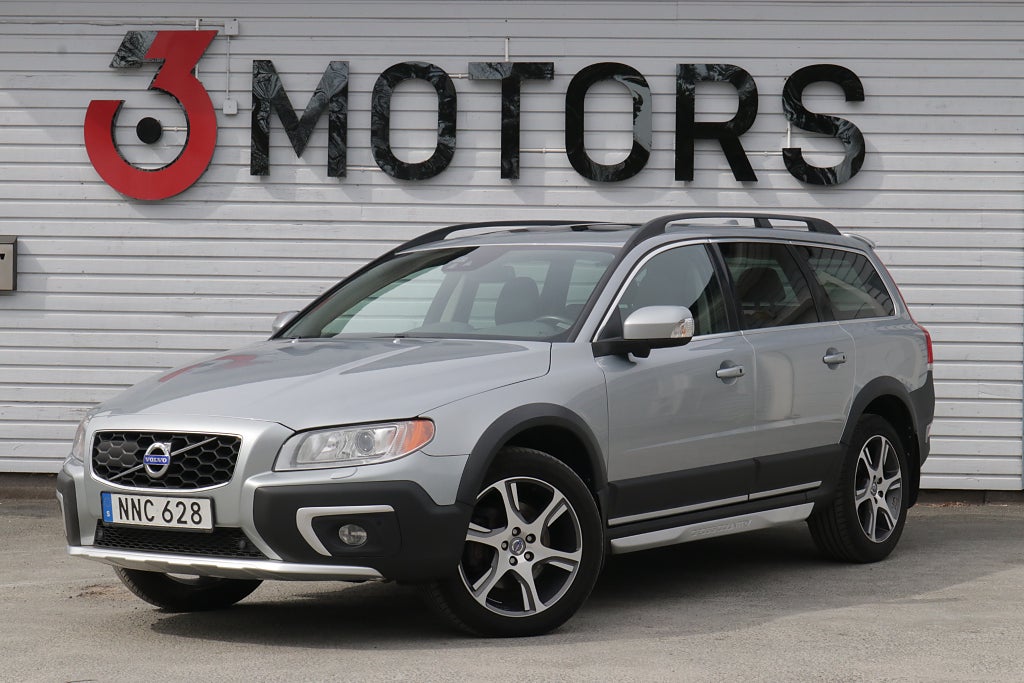 Volvo XC70 D4 AWD Summum Taklucka Adaptiv farthållare  *SE UTR*
