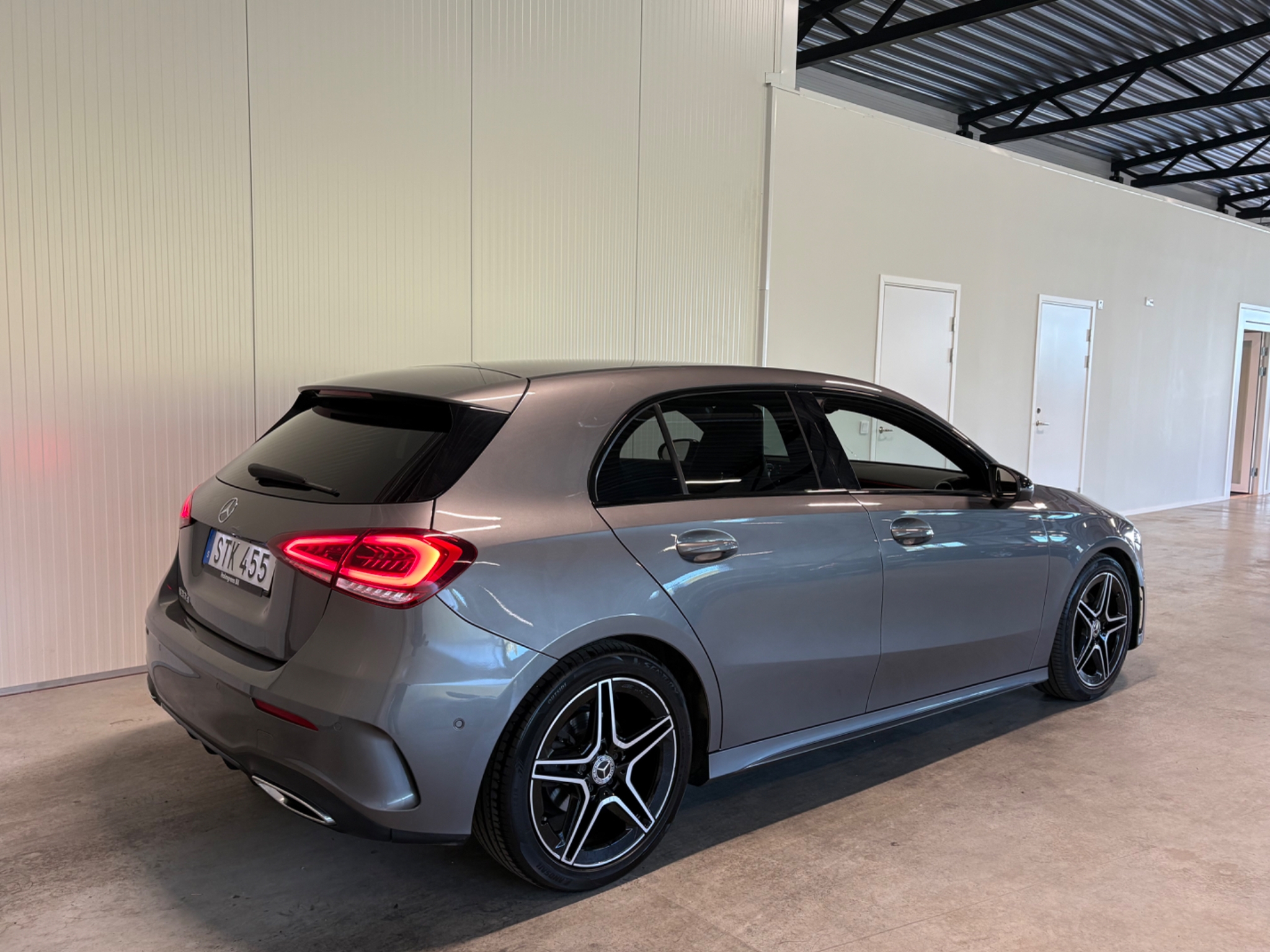 Mercedes-Benz A 180d AMG Line Night-pack 2019, bild 3/37