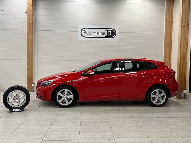 Volvo V40 T2 Kinetic V-hjul/Bensinvärmare 