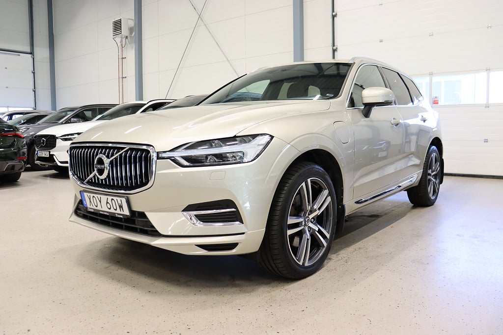 Volvo XC60 T8 AWD Inscription Drag B-Värm Pano H/K B-Kam 392hk