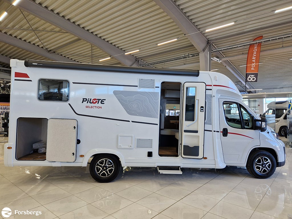 Pilote P720 FGJ SELECTION - Taksäng / 200W Solcell / Dieselpanna med el