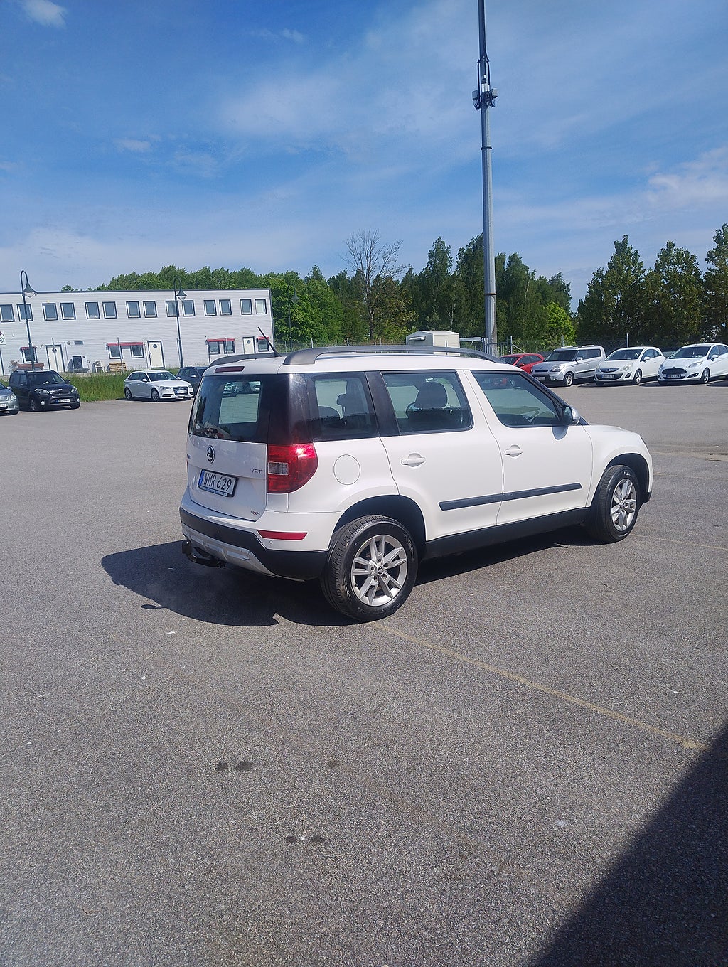 Skoda Yeti Outdoor 2.0 TDI 4x4 S+V däck.Drag.Ny servad.