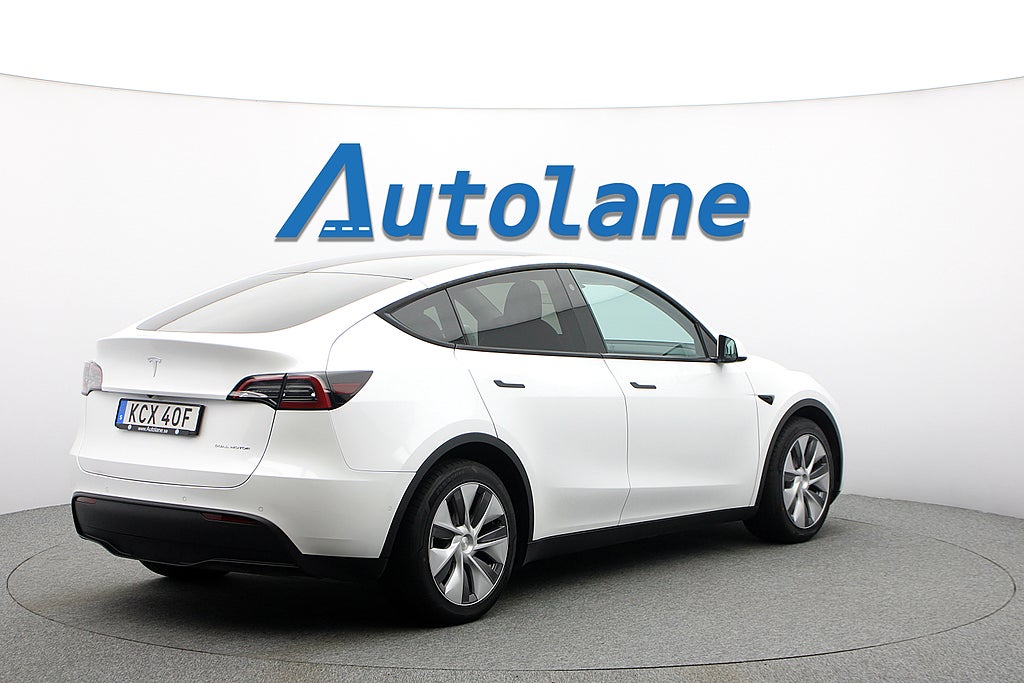 Tesla Model Y Long Range AWD, MOMS, Dragkrok, Autopilot 514hk