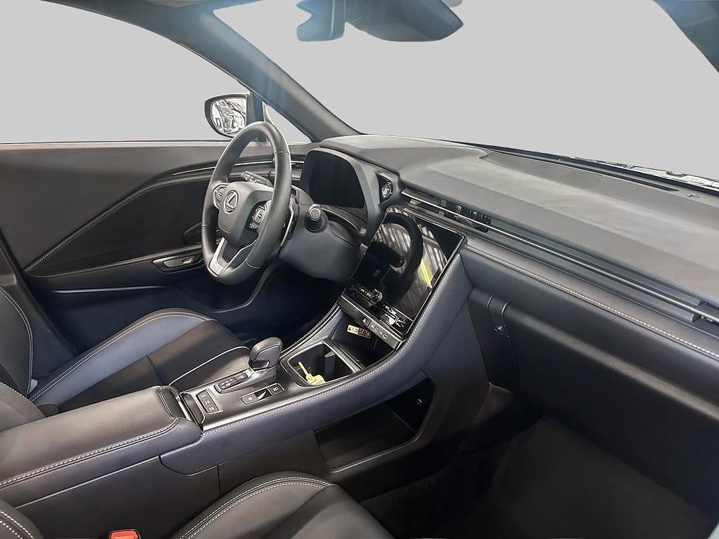 Lexus LBX 2024 - miniatyr 6