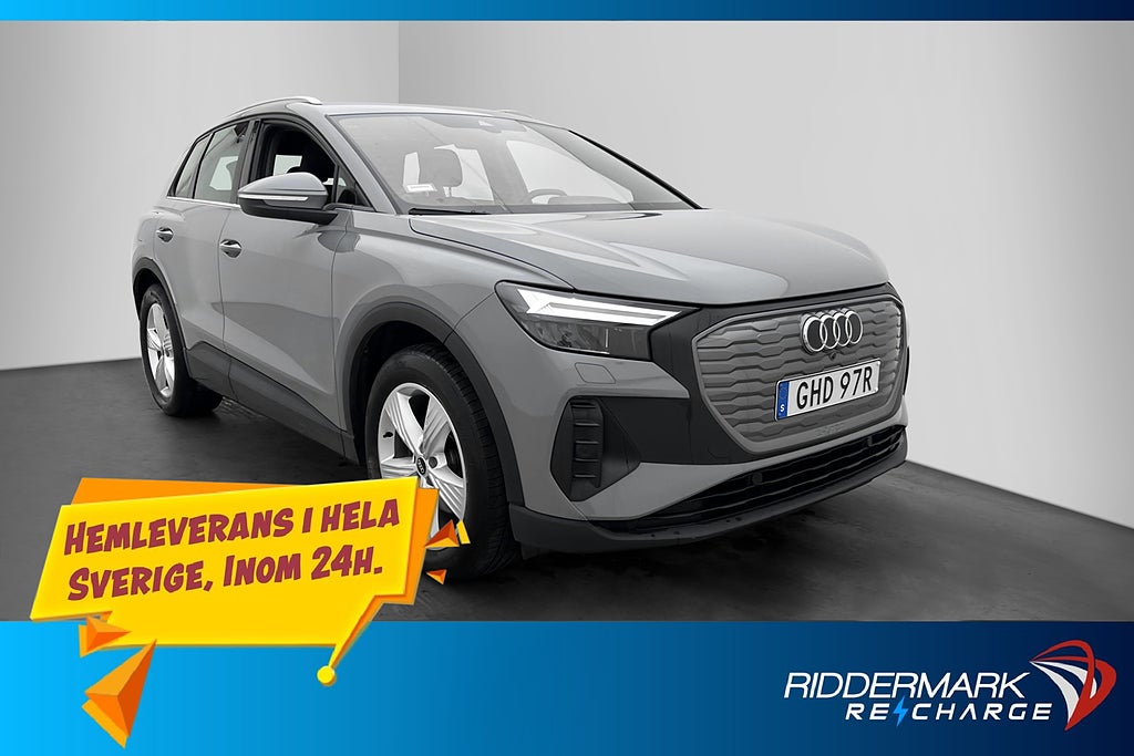 Audi Q4 35 e-tron 170hk Cockpit CarPlay Sensorer MOMS