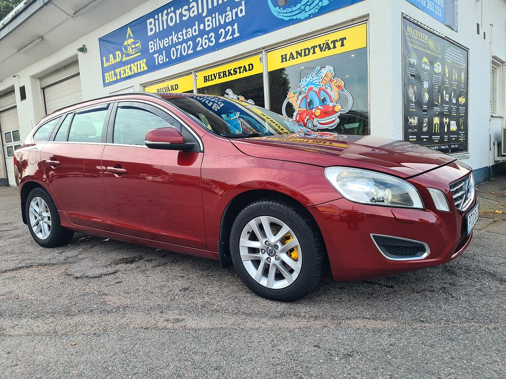 Volvo V60 D2 Momentum Euro 5