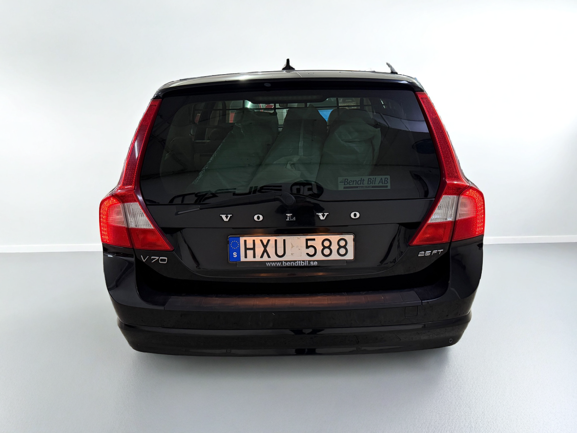 Volvo V70 2.5FT Momentum 200hk 2009, bild 3/41