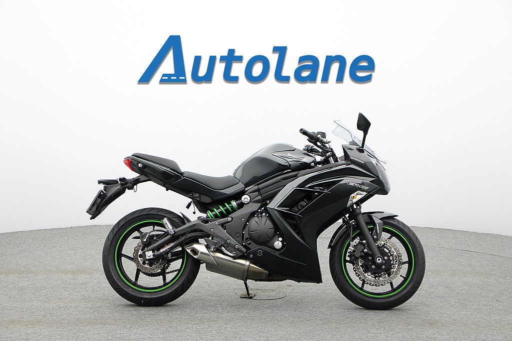 Kawasaki Ninja ER-6f *Endast 241Mil! Nyservad Nya däck