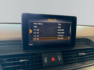 Audi Q5 40 TDI quattro Comfort S Line S&V-däck/Drag/Dvärm
