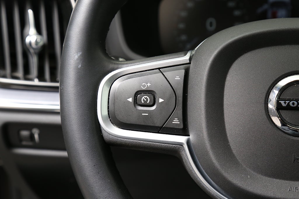 Volvo V60 B4 197hk Diesel Momentum Aut Kamera VOC Leasbar 2022