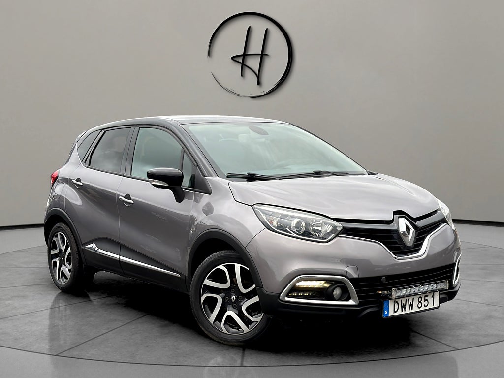 Renault Captur 0.9 TCe * 2-Ägare * 936kr/Mån * Nyservad * 8900Mil 
