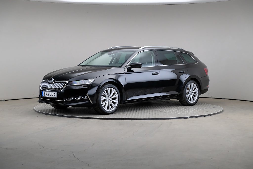 Skoda Superb iV Kombi 1.4 TSI iV DSG 218hk Business Edition Style 
