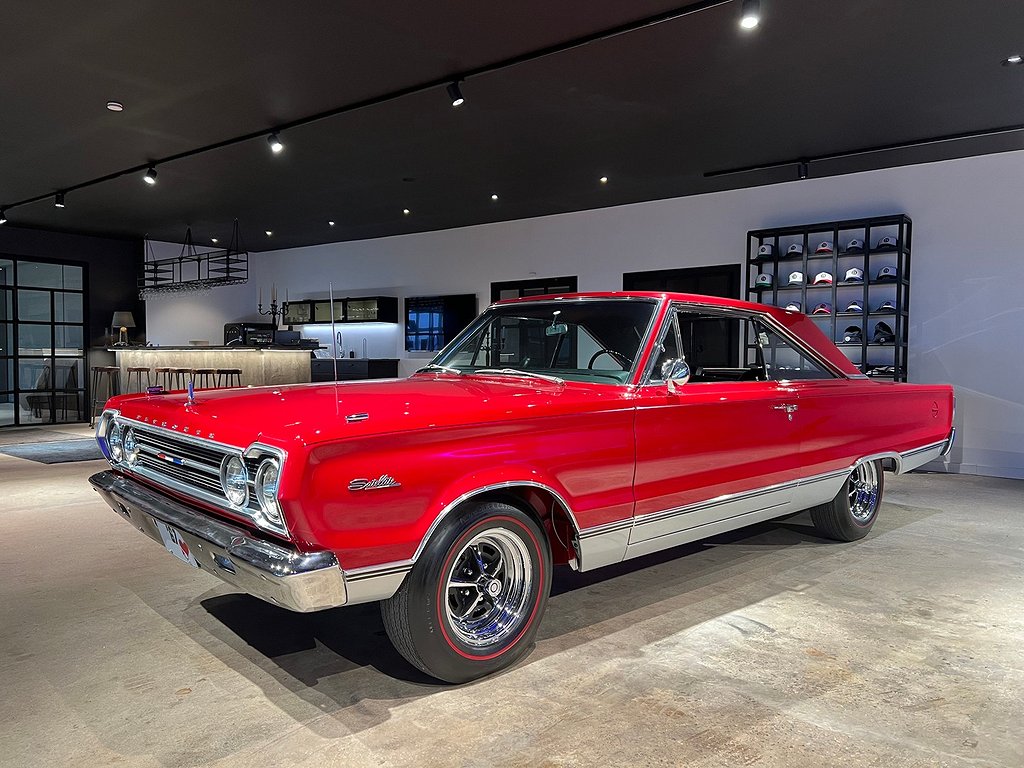 Plymouth Satellite Hardtop 6.3 V8