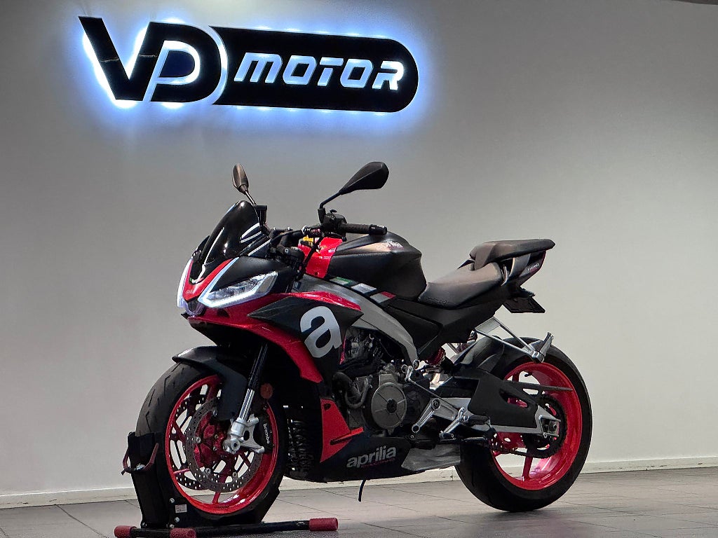Aprilia TUONO 660 Farthållare Helljus Assist Race/Track Mode ABS 95hk