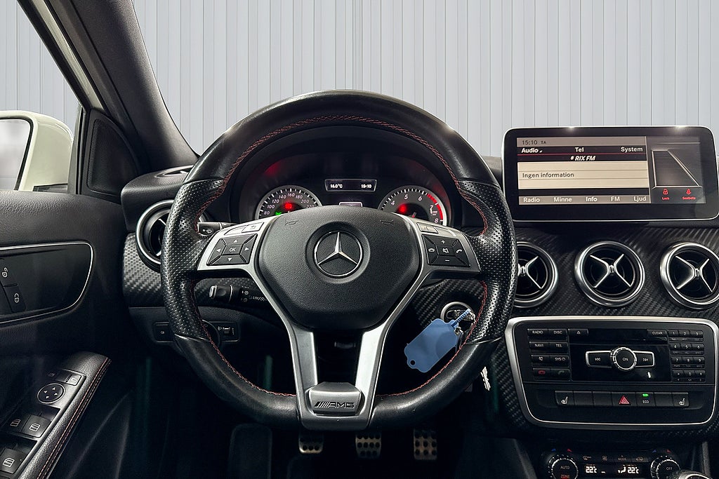 Mercedes-Benz A 2015