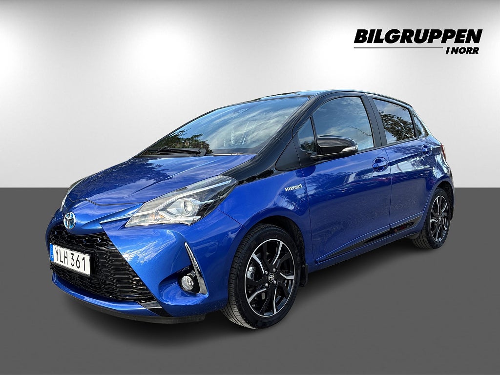 Toyota Yaris Hybrid e-CVT Selection (V-Hjul, Mok)