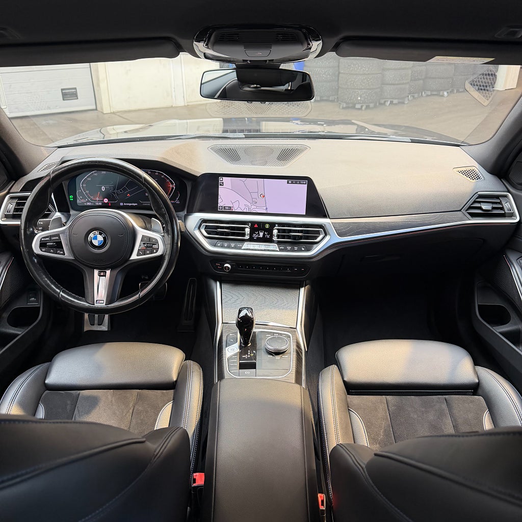 BMW 320D xDrive Touring M Sport Carplay HiFi Backkamera Drag