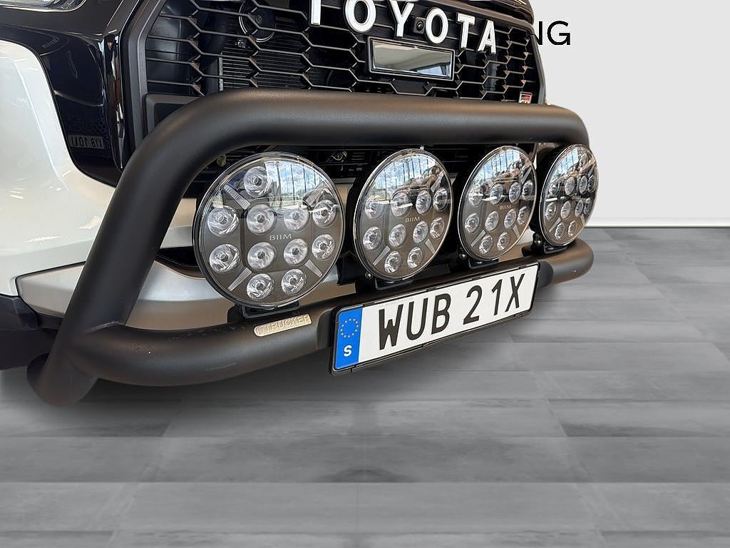Toyota Hilux 2025 - miniatyr 13
