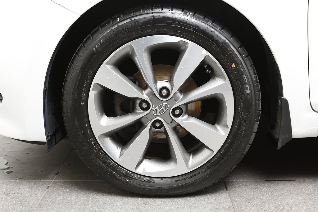 Hyundai i20 1,2 84hk Go! Edition 5D Navi Motorv Drag 2017