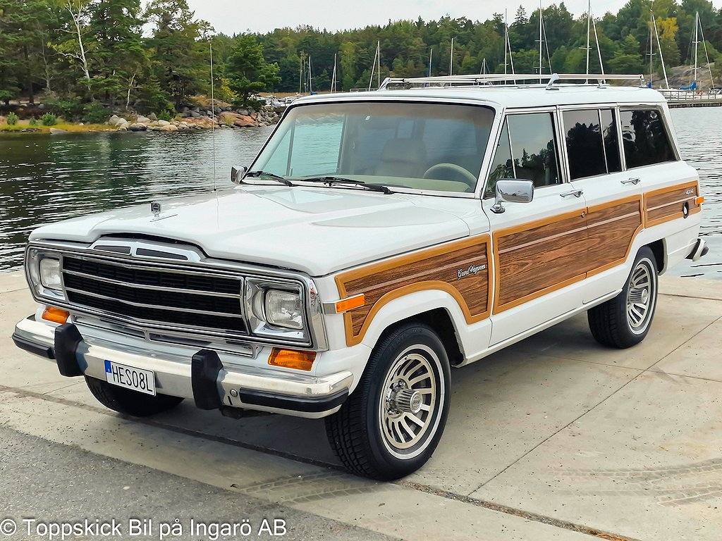 Jeep Wagoneer 5.9 4WD Final edition i mycket fint skick