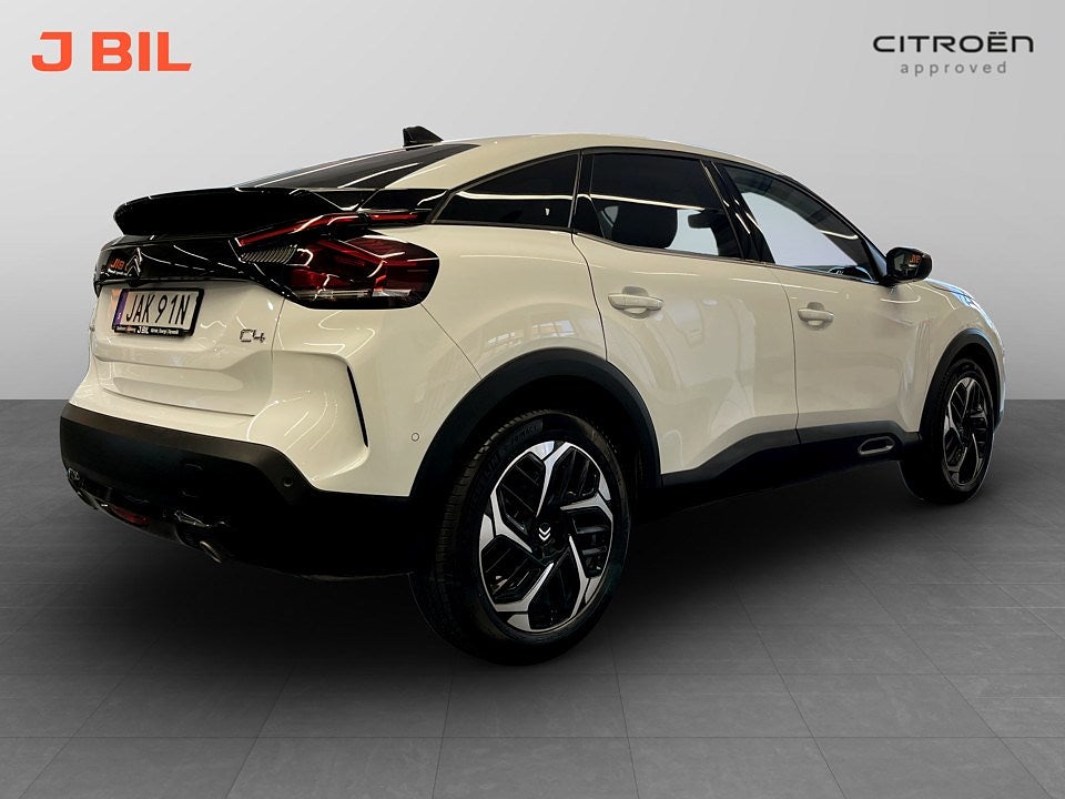 Bild på Citroën C4 Shine 1.2 PT 130hk Aut - B-KAMERA,HUD,NAV