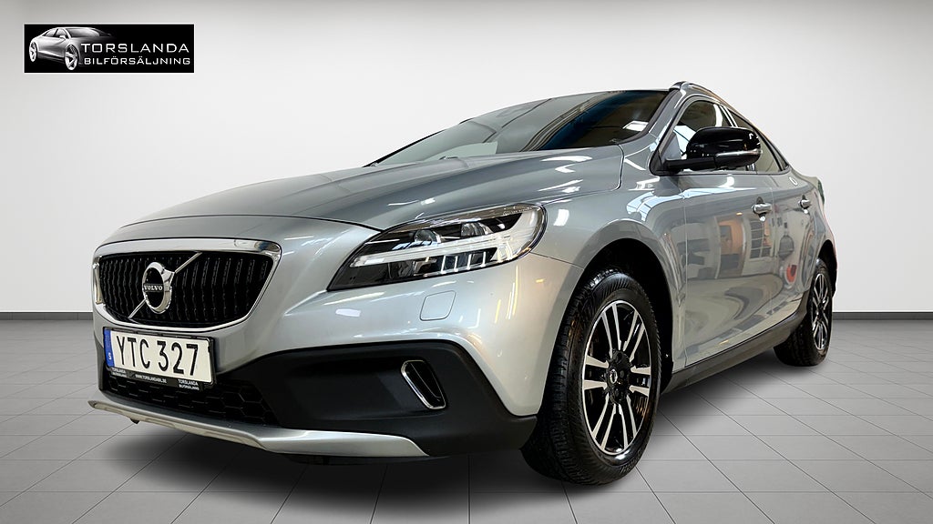 Volvo V40 Cross Country D4 190hk Momentum