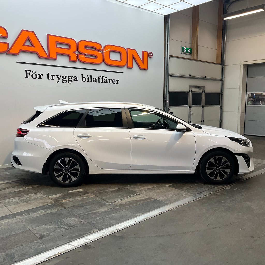 Kia Ceed 4,99% SW Plug-in Hybrid Advance Carplay Bkamera Rattvär