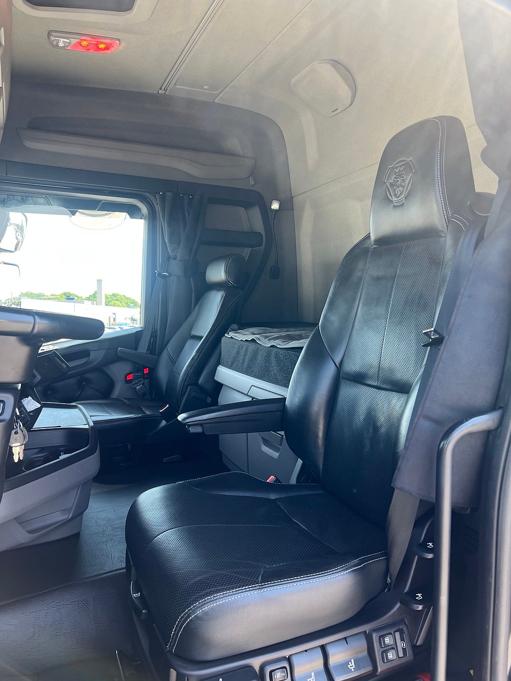 Scania R560 6x2 Dragbil ”Super” Drivlina