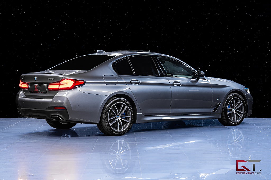 BMW 530D xDrive M-Sport Taklucka H/K Drag Värmare DAP Laser HuD