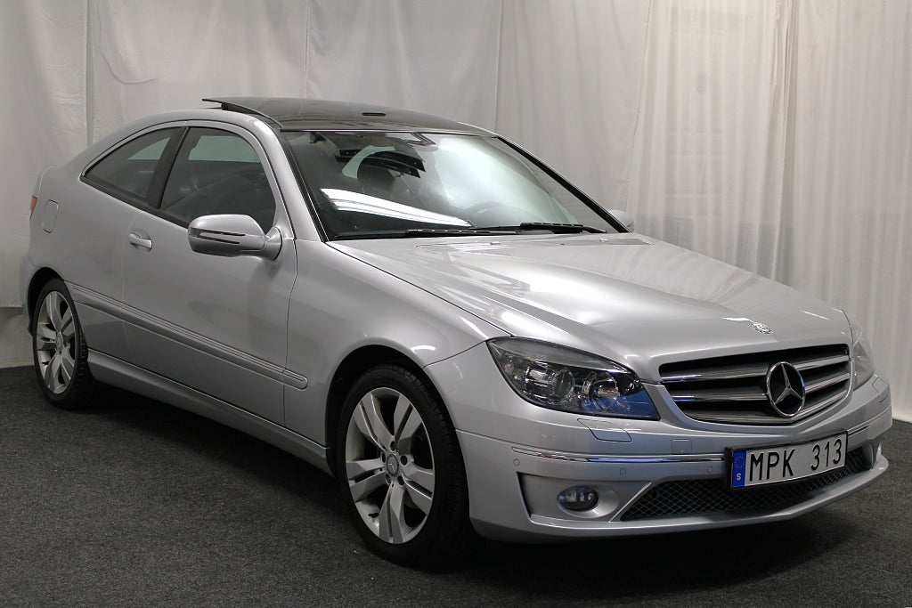 Mercedes-Benz CLC 180 Kompressor | Panorama | P-sensor | Lågmil | 143hk