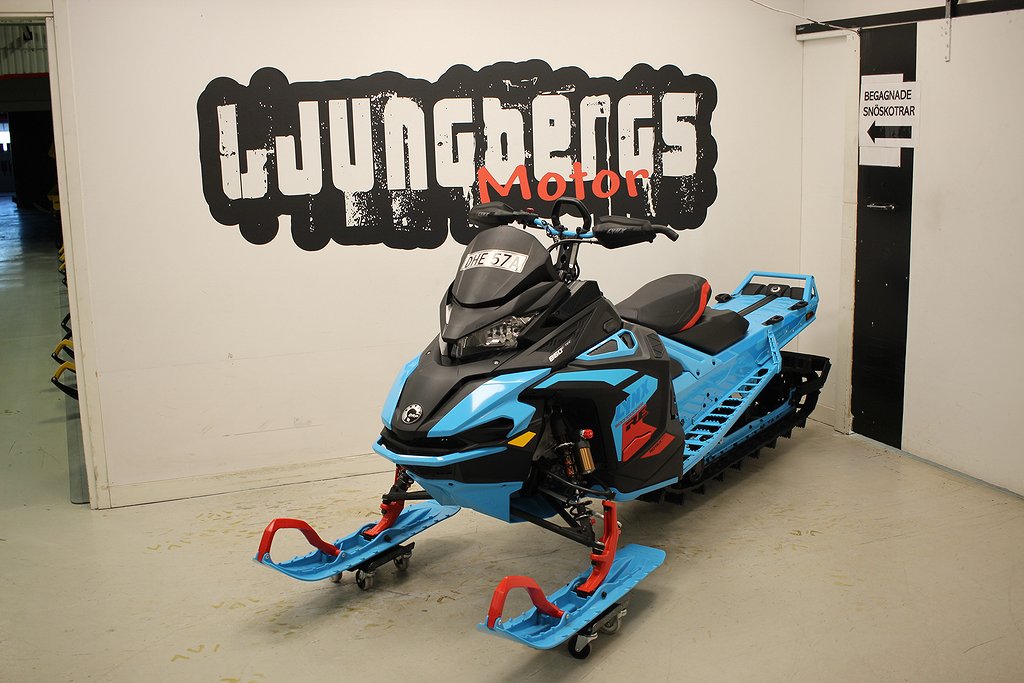 Lynx Boondocker RE 850 3900 SHOT 2022
