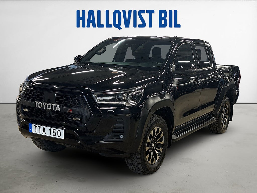 Toyota Hilux Dubbelhytt 2.8 4WD GR Sport Blixtljus Värmare Drag 