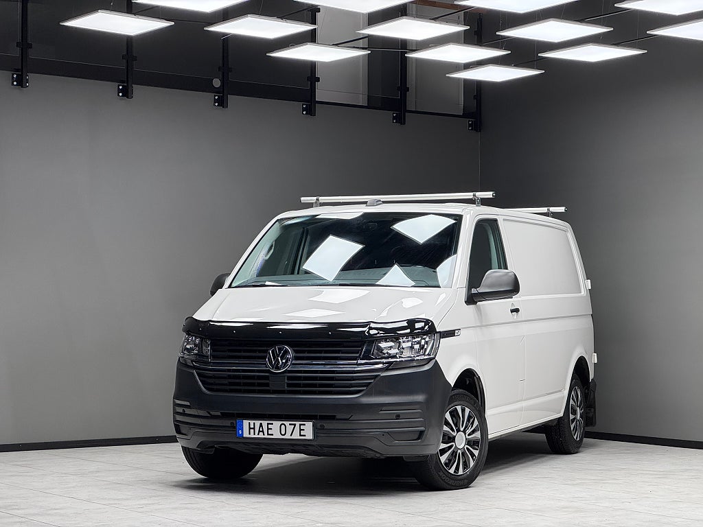 Volkswagen Transporter T30 2.0 TDI SCR Euro 6 / Värmare / Carplay 