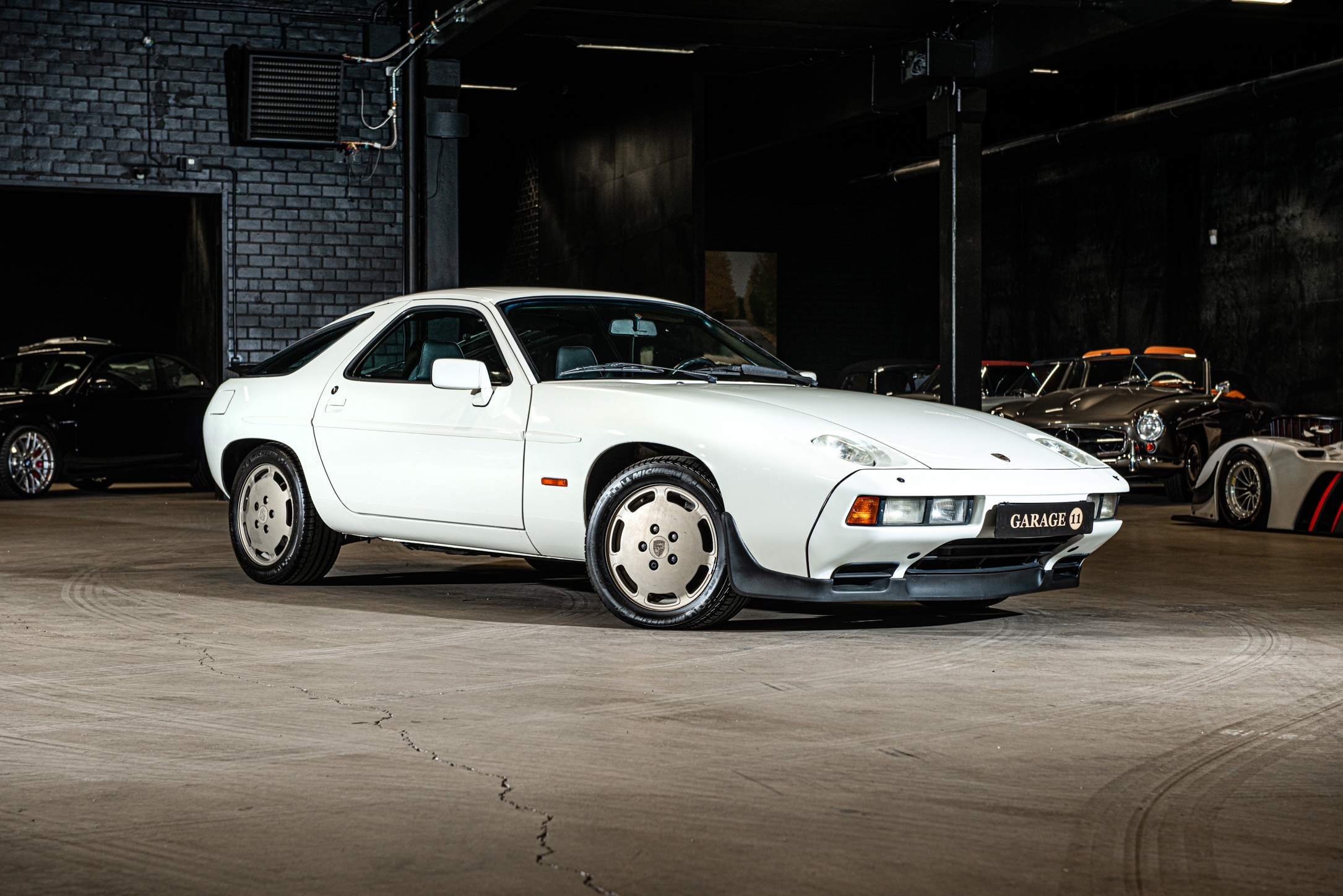 Porsche 928 S 1984, kuva 7/50