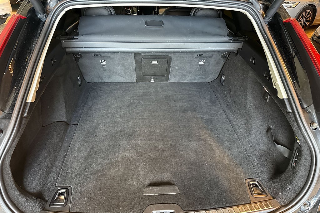 Volvo V90 T4 Geartronic Momentum Drag Värmare B-kamera Sov Hjul  miniatyr 15