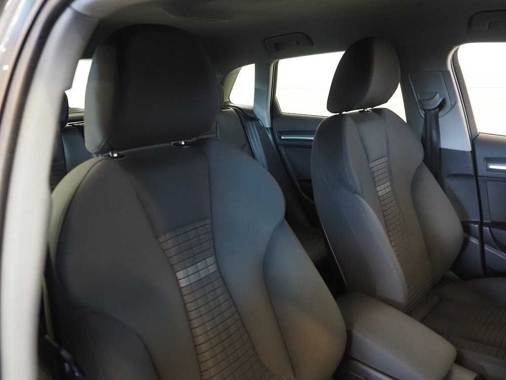 Audi A3 Sportback 35 TFSI 150hk Sport S-Tronic | PDC | BT | 2020
