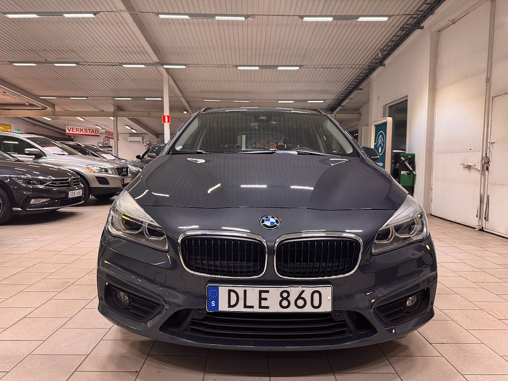 BMW 218 2015 - miniatyr 10