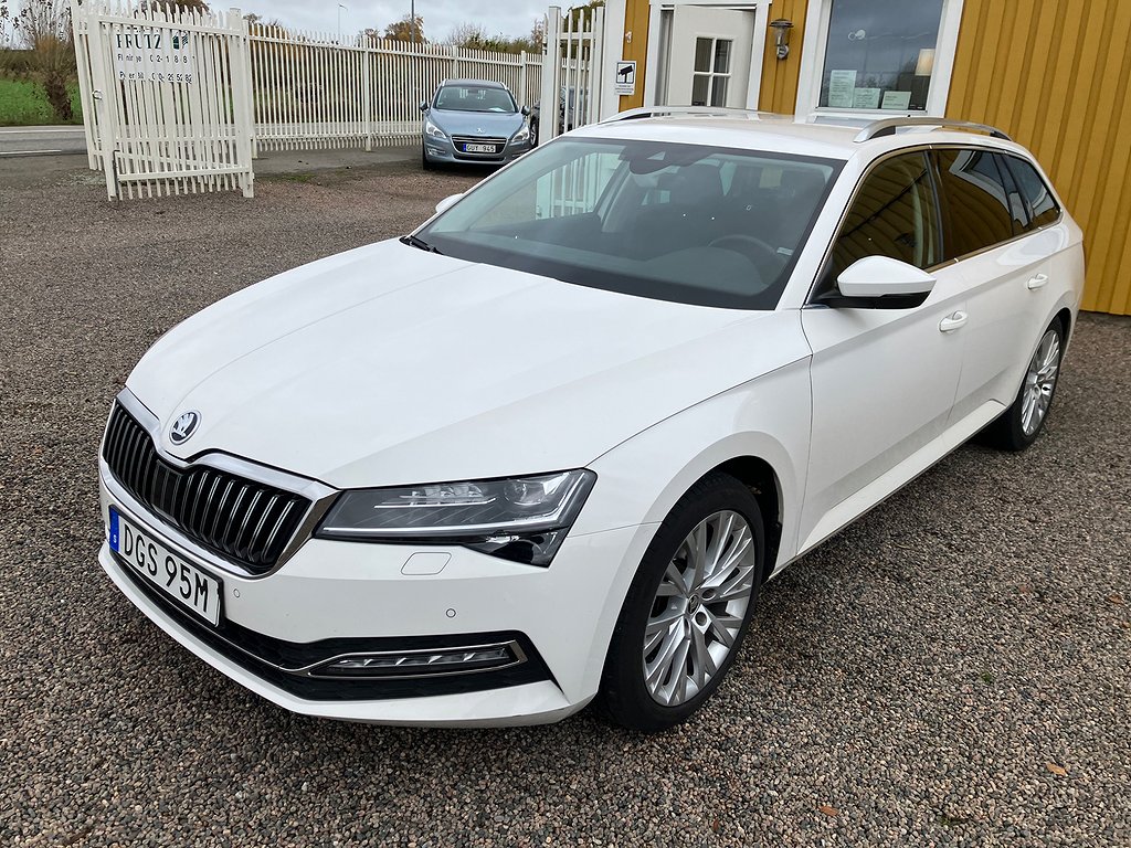 Skoda Superb Kombi 2.0 TDI EVO Style Euro 6 DSG AUTOMAT DRAGKROK