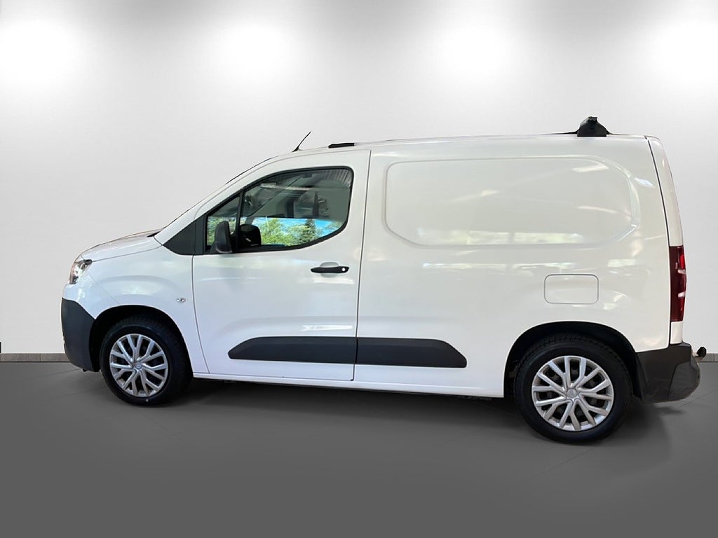 Citroen Berlingo Van 1.5 BlueHDi 130 EAT, 8 växlar, drag, dieselvärmare – bild 4
