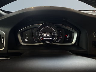 Volvo V60 D4 Momentum S&Vhjul/ Drag/Dvärm/Nav/Rattvärm/KamremBytt – bild 15