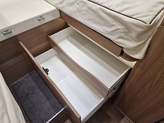 Husbil-integrerad Le Voyageur 7.8 GJF 35 av 40